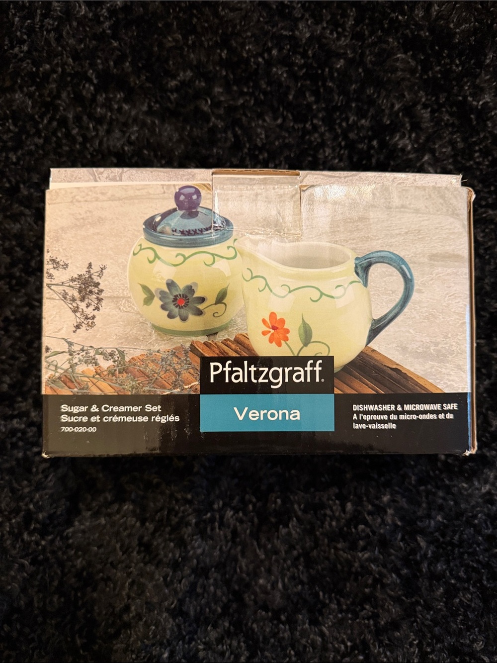 Pfaltzgraff Verona Yellow Creamer & Sugar Set with Blue Accents